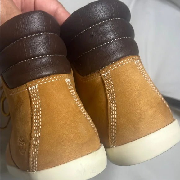 Timberland Tan and Brown Women's Sneakers - Picture 9 of 9